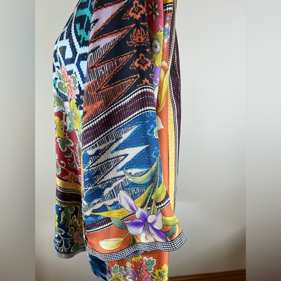 Johnny Was Silk V-Neck Floral and Geometric Tunic Top - Picture 8 of 13